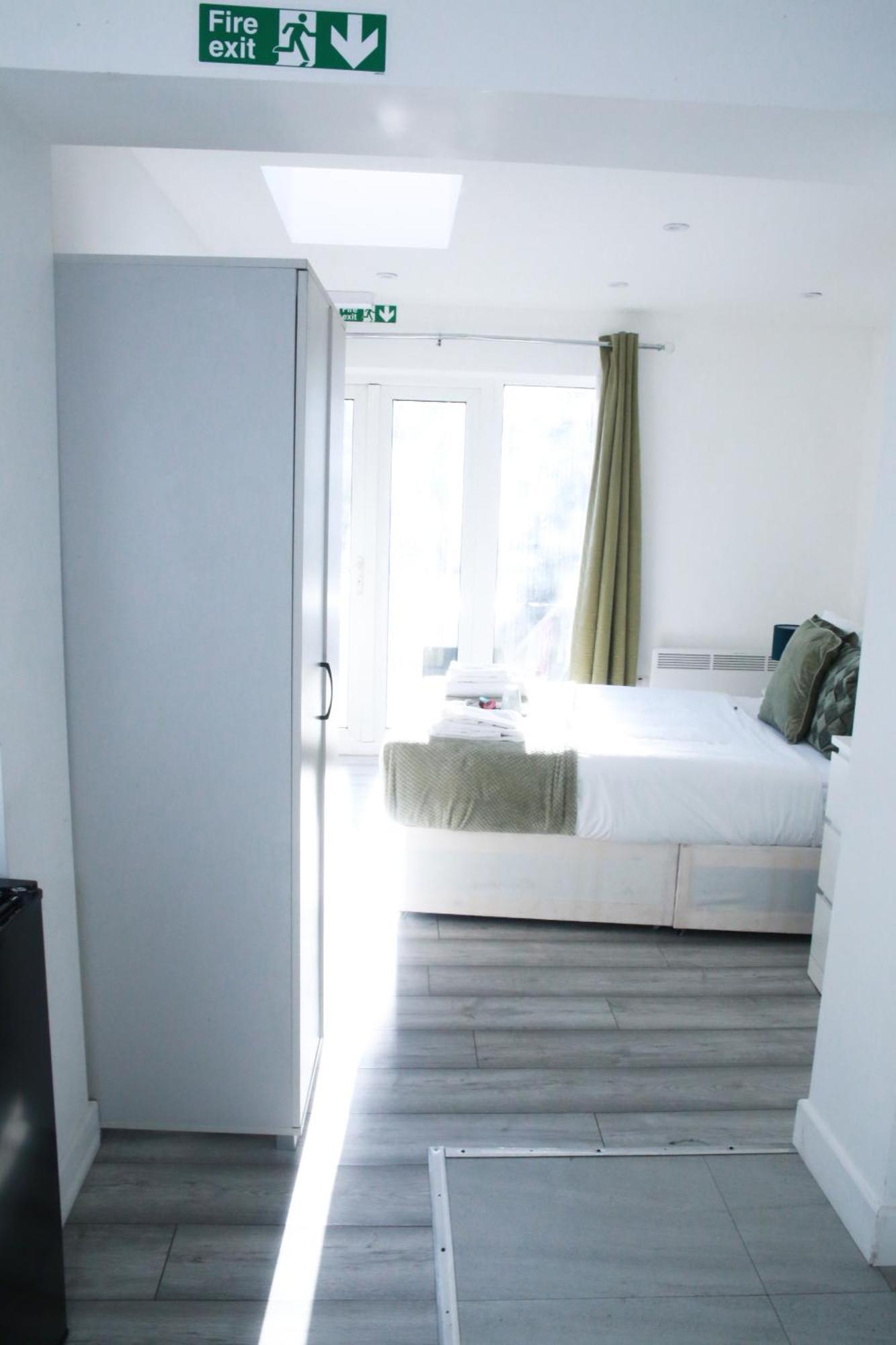 Harrow on the Hill Central Harrow Cozy Apartment With Free Parking מראה חיצוני תמונה
